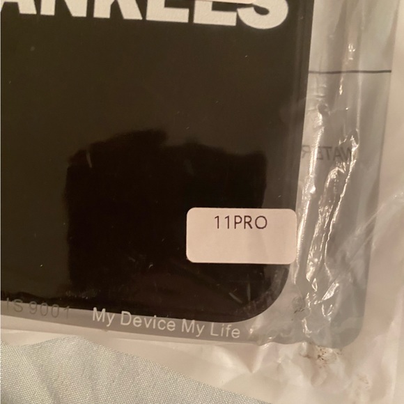 NY Yankees iPhone 11pro case - Picture 2 of 2